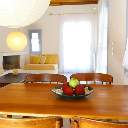 Nama * Super Paradise Beach (Mykonos)