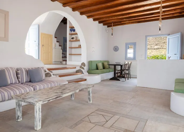 Nama * Super Paradise