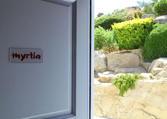 Nama Παραλία Super Paradise