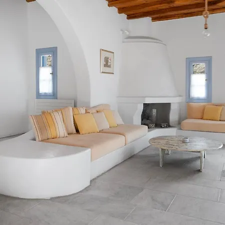 Nama Super Paradise Beach (Mykonos)